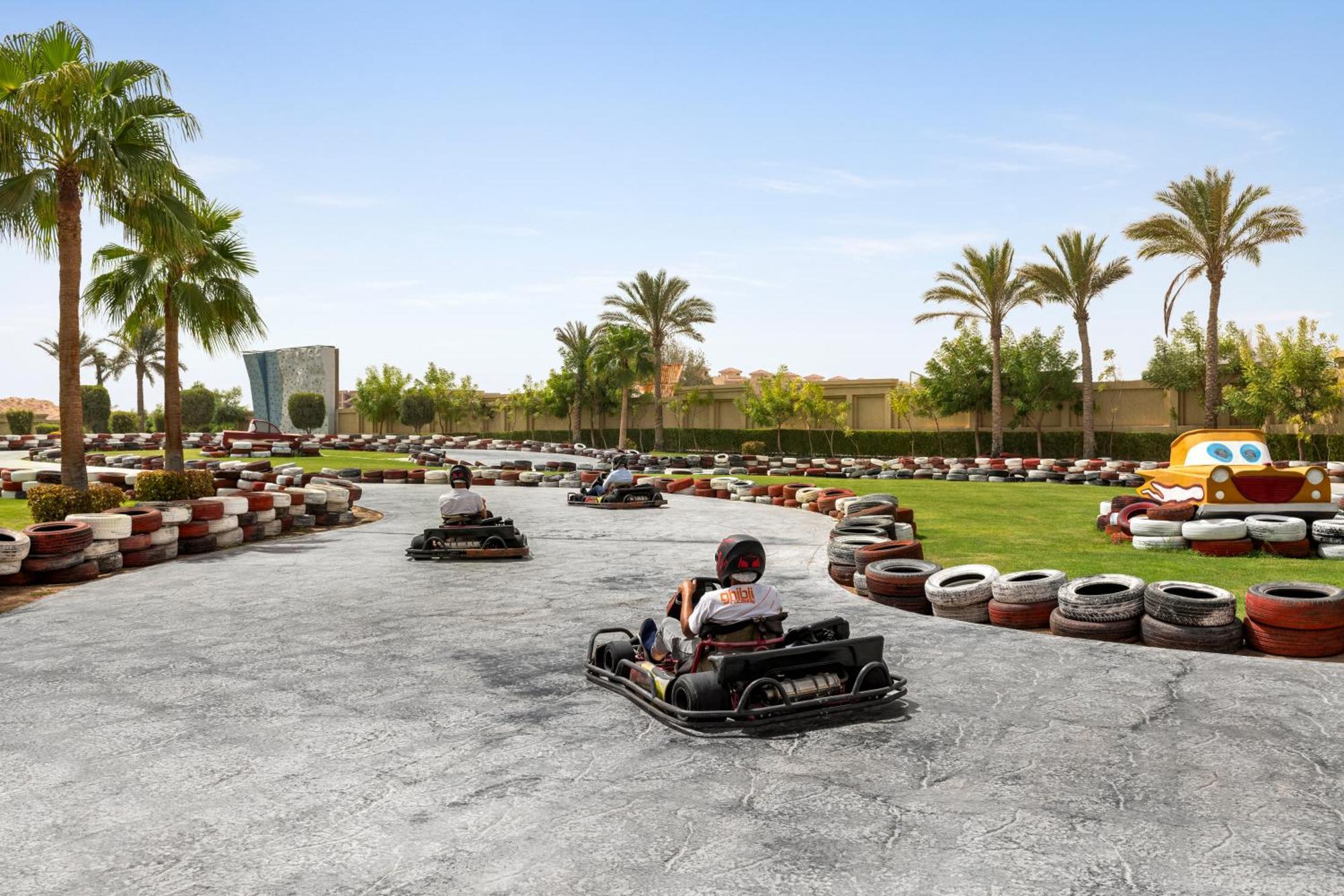 Rixos Premium Seagate Hotel Sarm es-Sejk Kültér fotó Go Karting at Al Forsan